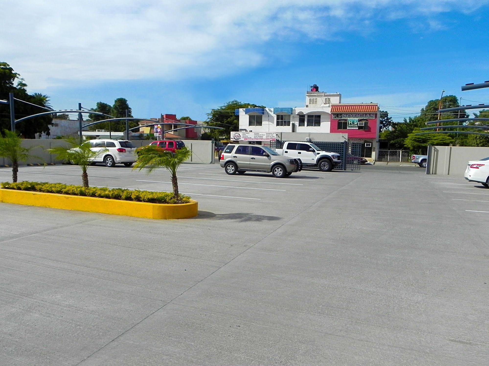 Hotel El Sembrador Guasave Zewnętrze zdjęcie